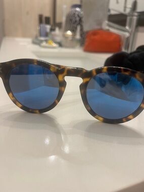 Illesteva Leonard in Tortoise with Blue Mirror lenses.